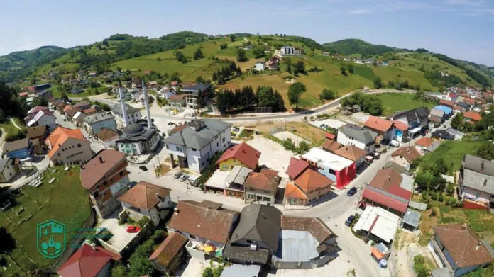 Bužim, grad blizanaca